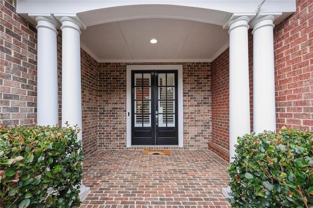 3004 Village Green Circle, Roswell, GA 30075