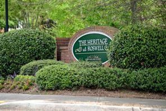 3004 Village Green Circle, Roswell, GA 30075