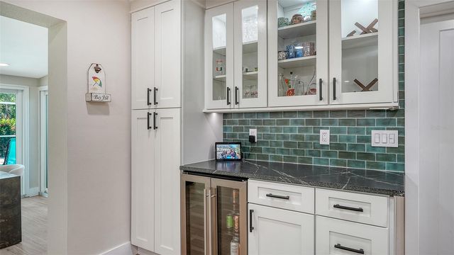 602 BUTTONWOOD DRIVE, Longboat Key, FL 34228