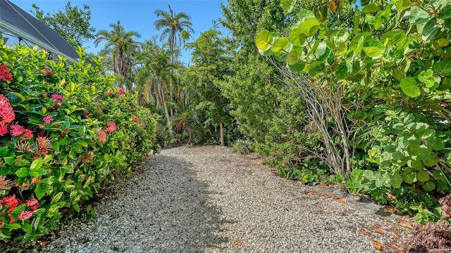 602 BUTTONWOOD DRIVE, Longboat Key, FL 34228