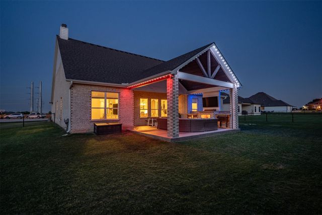1509 Horseshoe Court, Justin, TX 76247
