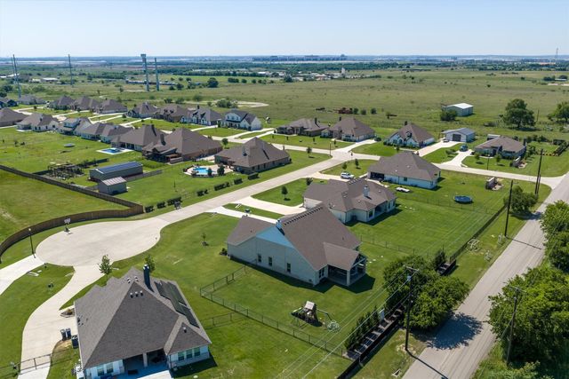 1509 Horseshoe Court, Justin, TX 76247