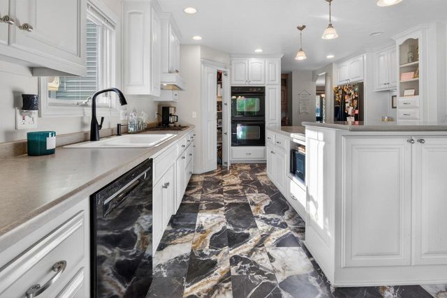 2386 WILDER STREET, Green Bay, WI 54311