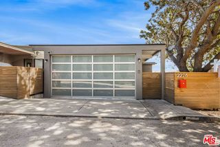 2226 Ronda Vista Drive, Los Angeles, CA 90027