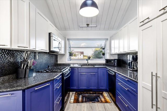 380 Lakewood Drive, Swanton, VT 05488