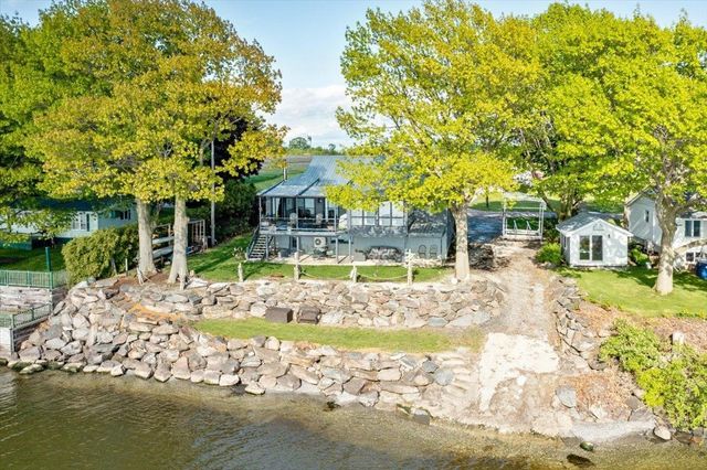 380 Lakewood Drive, Swanton, VT 05488