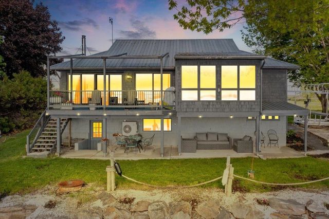 380 Lakewood Drive, Swanton, VT 05488