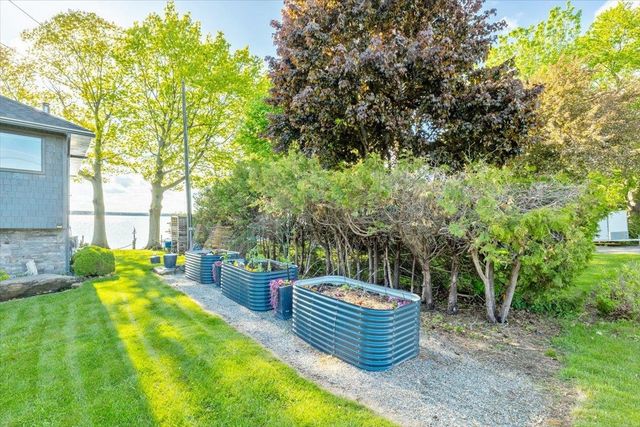 380 Lakewood Drive, Swanton, VT 05488