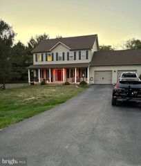 13314 NEWPORT CT, Hagerstown, MD 21742