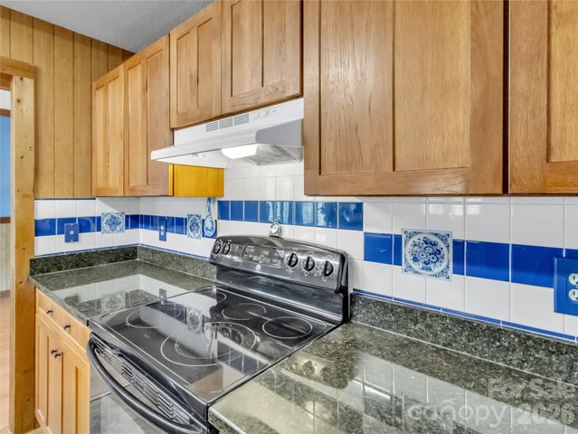 177 Laurel Lane, Otto, NC 28763