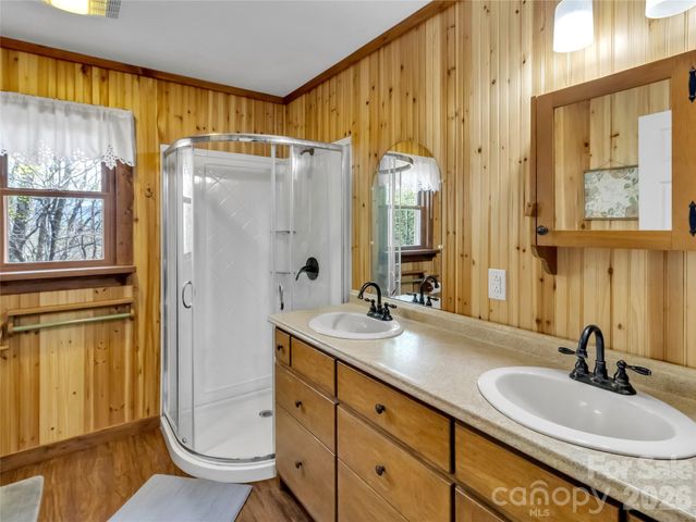 177 Laurel Lane, Otto, NC 28763