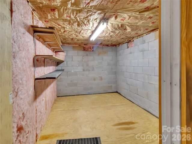 177 Laurel Lane, Otto, NC 28763