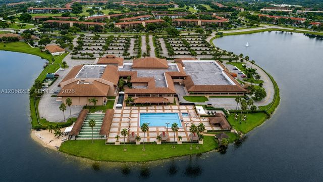 700 SW 128th Ave 209C, Pembroke Pines, FL 33027