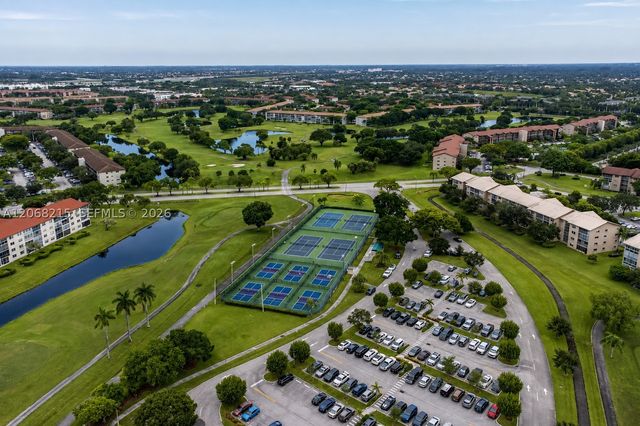 700 SW 128th Ave 209C, Pembroke Pines, FL 33027