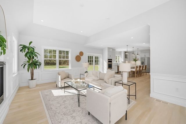 1 Osprey Ct, Rowley, MA 01969