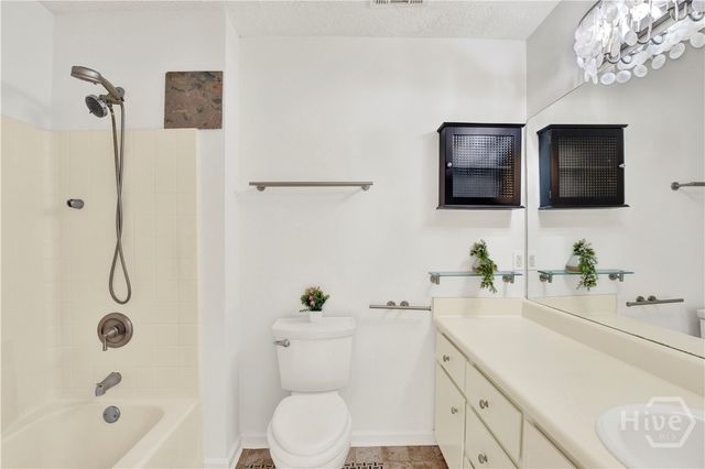 5 Rigger Court, Savannah, GA 31410