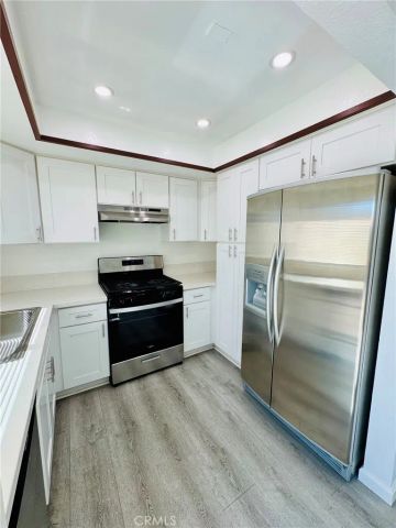 1404 California Street 4, Huntington Beach, CA 92648