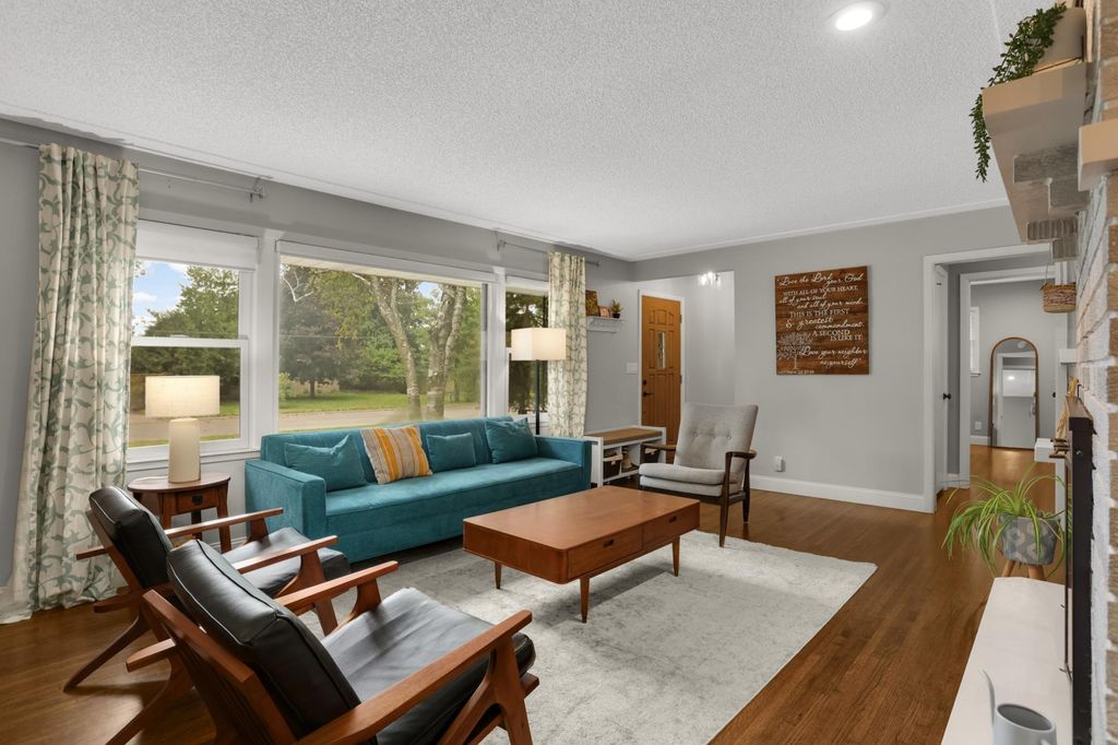 2482 Pascal Street N, Roseville, MN 55113 — photo 3