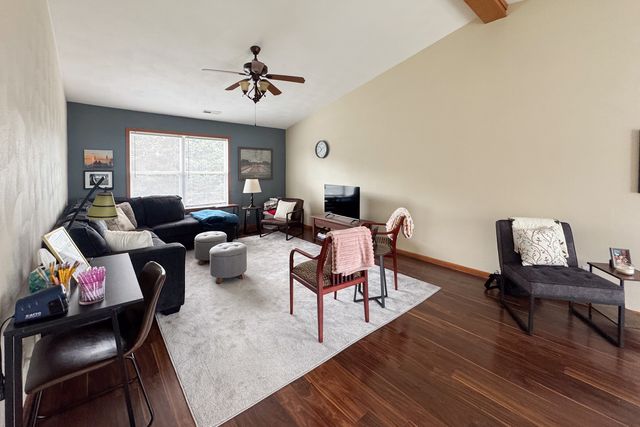 10178 Monarch Road D, Roscoe, IL 61073