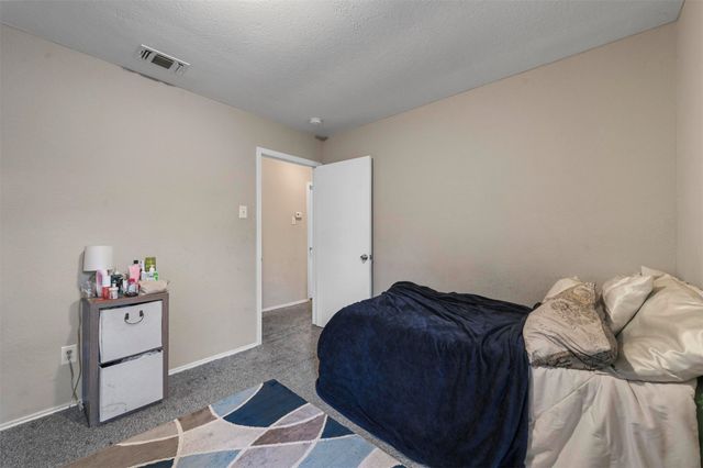 6704 Cedar Shadow Drive, Dallas, TX 75236