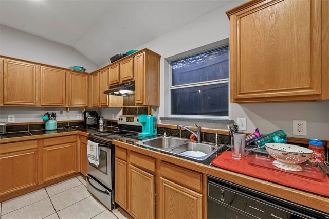 6704 Cedar Shadow Drive, Dallas, TX 75236