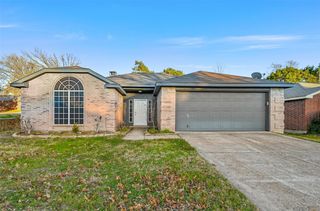 6704 Cedar Shadow Drive, Dallas, TX 75236