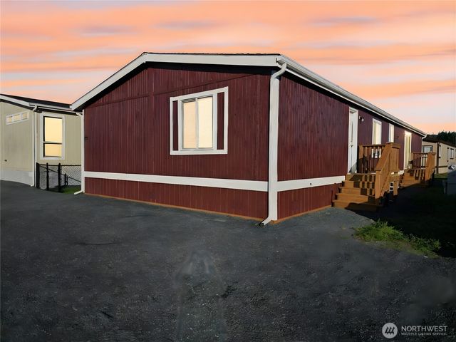 165 Nix Lane, Centralia, WA 98531