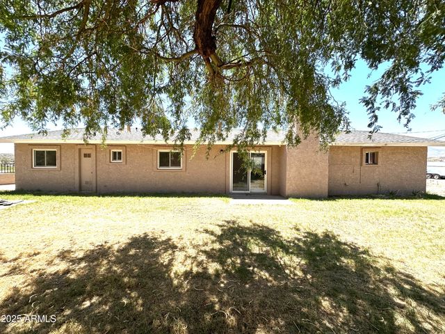 775 E Cactus Drive, Globe, AZ 85501