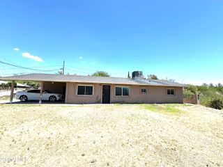 775 E Cactus Drive, Globe, AZ 85501