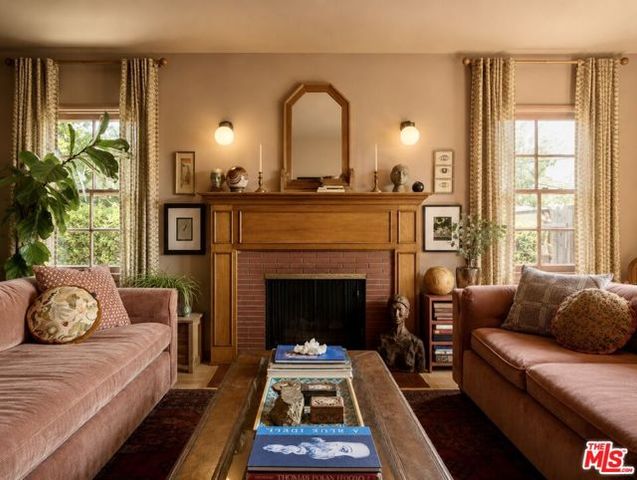 232 La Follette Drive, Los Angeles, CA 90042