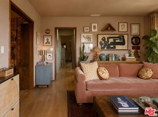 232 La Follette Drive, Los Angeles, CA 90042