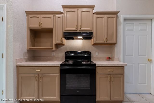 3 Meadowlake Circle S, Lake Placid, FL 33852