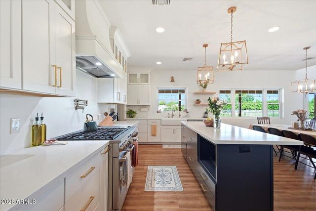 21332 S 156TH Street, Gilbert, AZ 85298