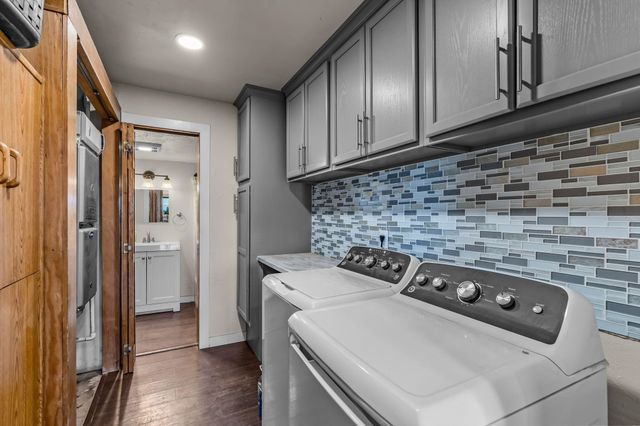 1180 NE Meadowlark Lane, Madras, OR 97741