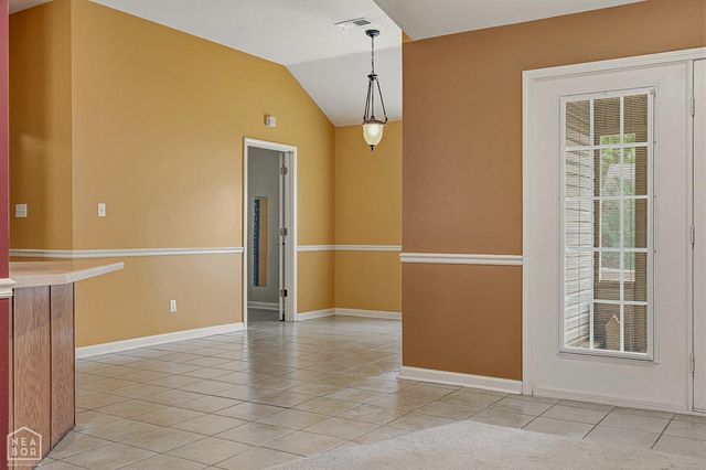 4600 Summit Ridge Drive, Jonesboro, AR 72404