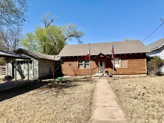 811 Bungalow Avenue, Canadian, TX 79014