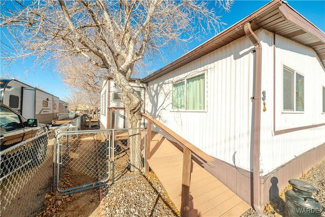 3820 N Roosevelt Street, Kingman, AZ 86409