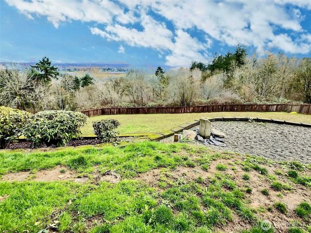 5805 51st Avenue Ct E, Tacoma, WA 98443