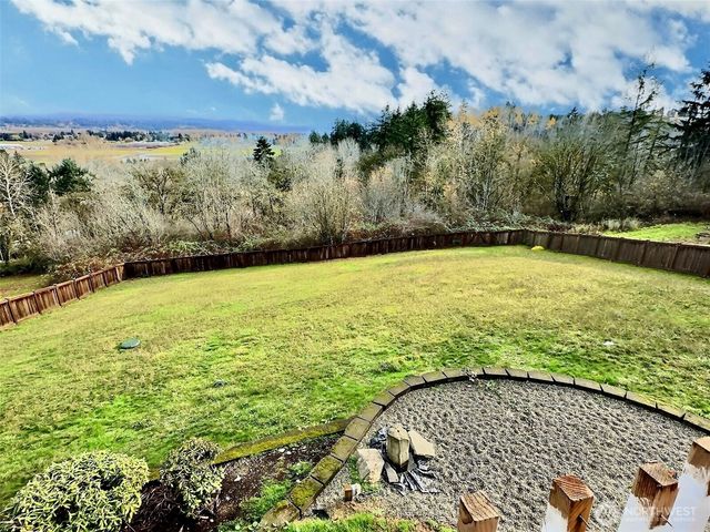 5805 51st Avenue Ct E, Tacoma, WA 98443