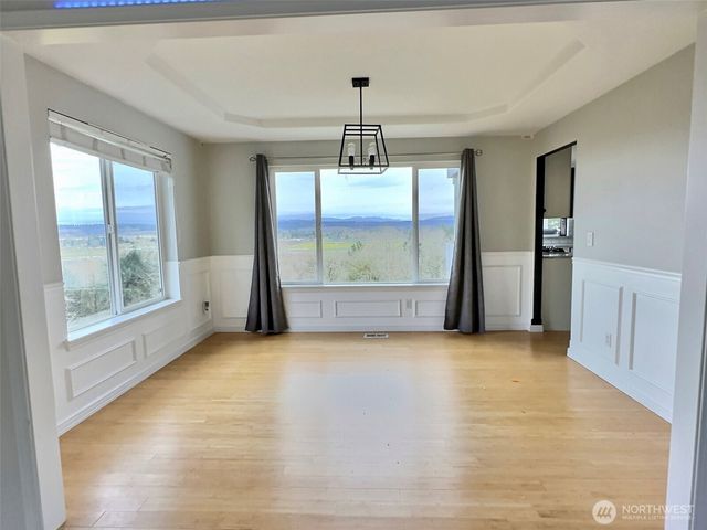 5805 51st Avenue Ct E, Tacoma, WA 98443