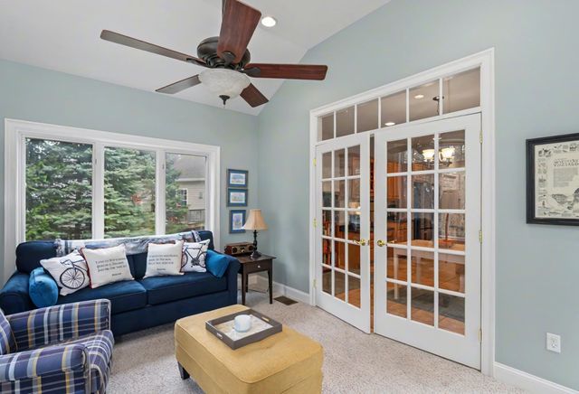 4 Reserve Way, Milford, NH 03055