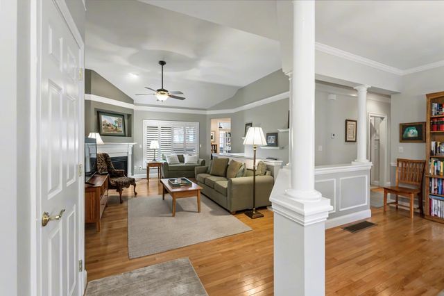 4 Reserve Way, Milford, NH 03055