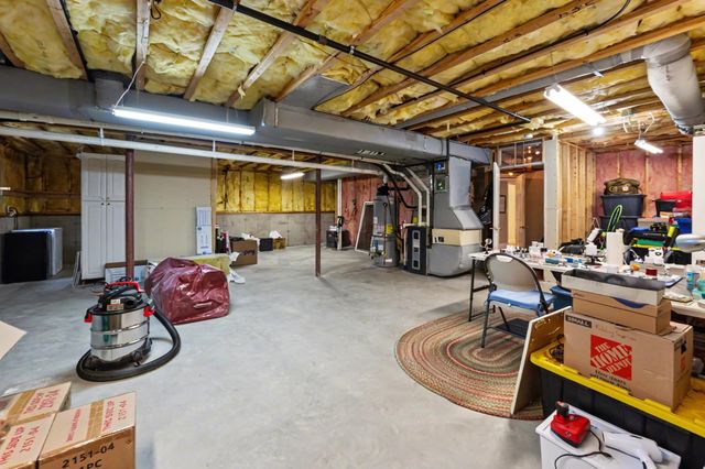 4 Reserve Way, Milford, NH 03055