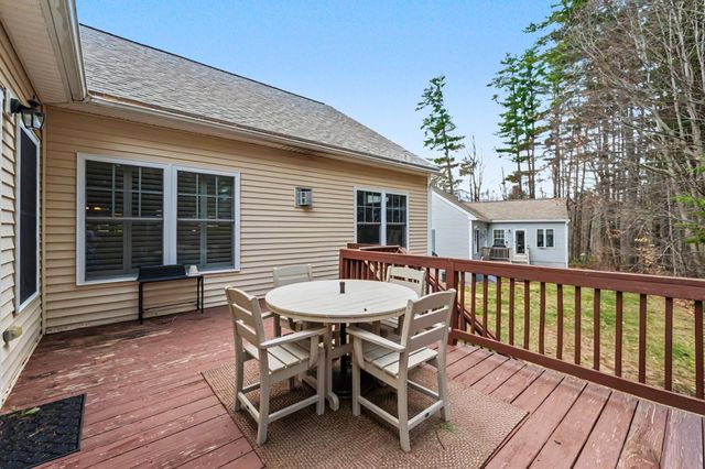 4 Reserve Way, Milford, NH 03055