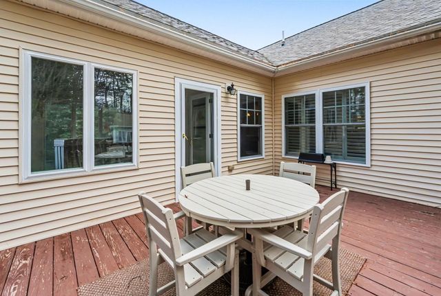 4 Reserve Way, Milford, NH 03055