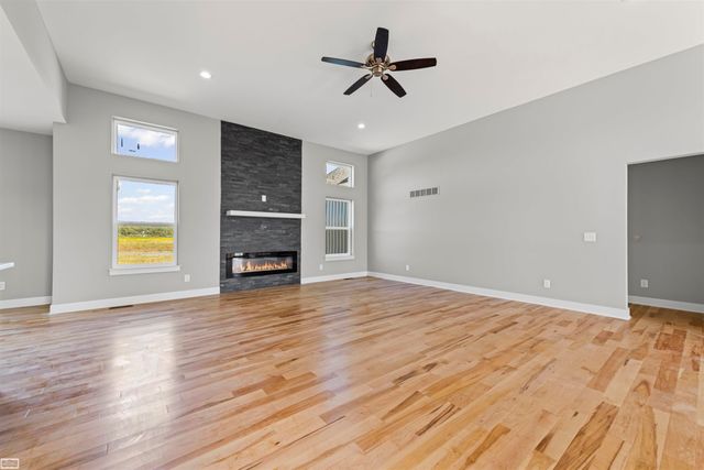 7082 Springborn Road, East China, MI 48054