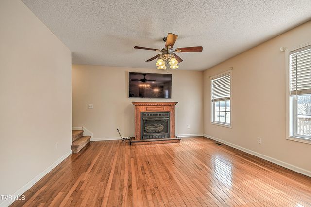 434 Alfalfa Lane, Jonesborough, TN 37659