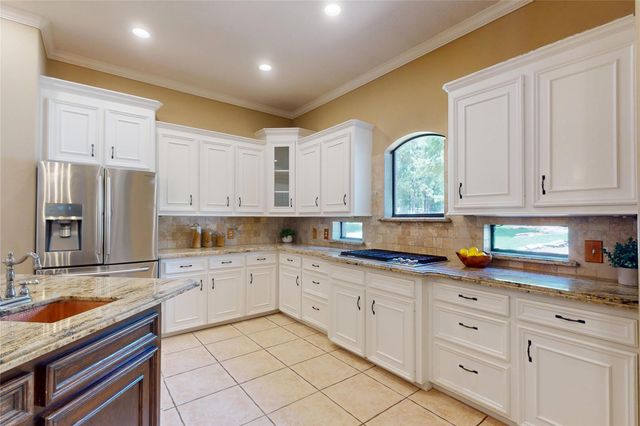 2031 Silver Moon Trail, Crosby, TX 77532