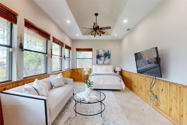 2031 Silver Moon Trail, Crosby, TX 77532