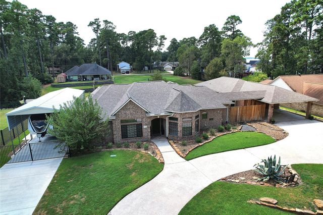 2031 Silver Moon Trail, Crosby, TX 77532